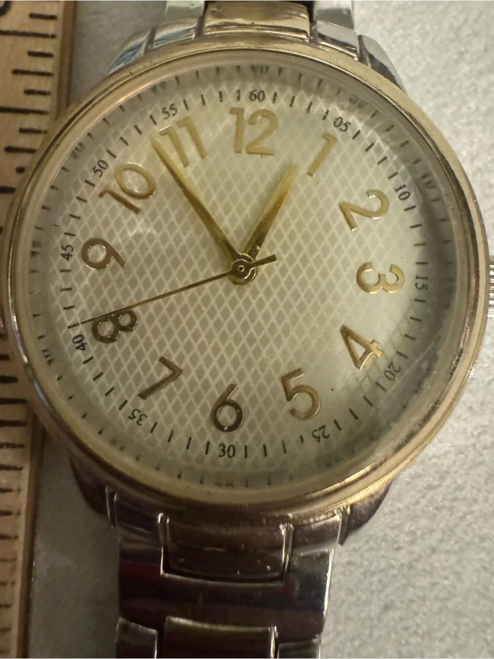 Classic Unisex Silver-Tone Link Watch New Battery